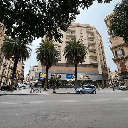 Apartment Nel Vicoletto House